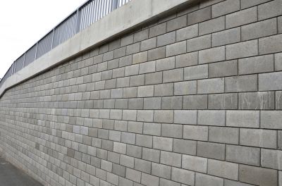 Block Retaining Wall Installation in Sanford, FL