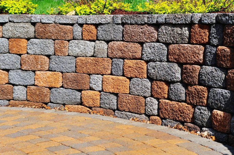 Landscape Wall Construction in Kissimmee, FL