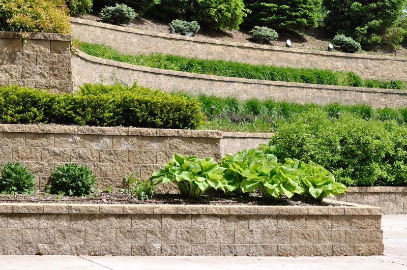 Landscape Wall Construction in Kissimmee, FL